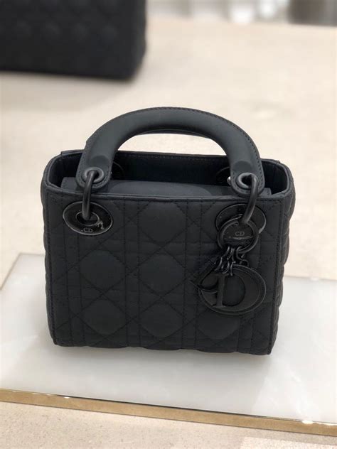 lady dior bag matte black small